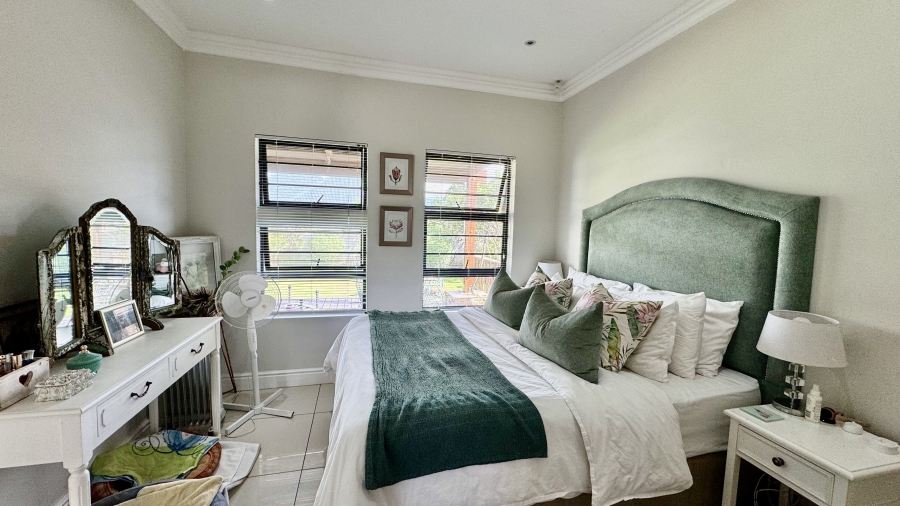 3 Bedroom Property for Sale in Blue Mountain Village Western Cape